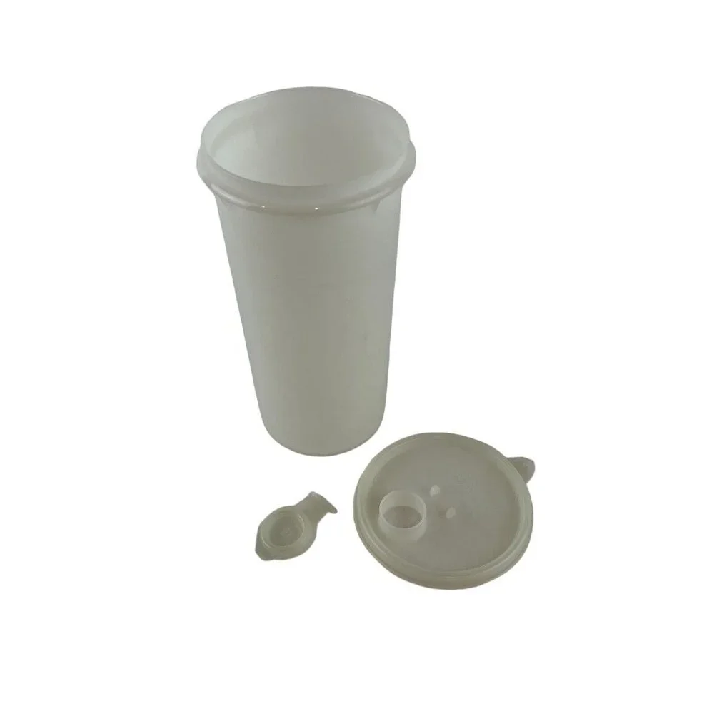 Tupperware 48 oz